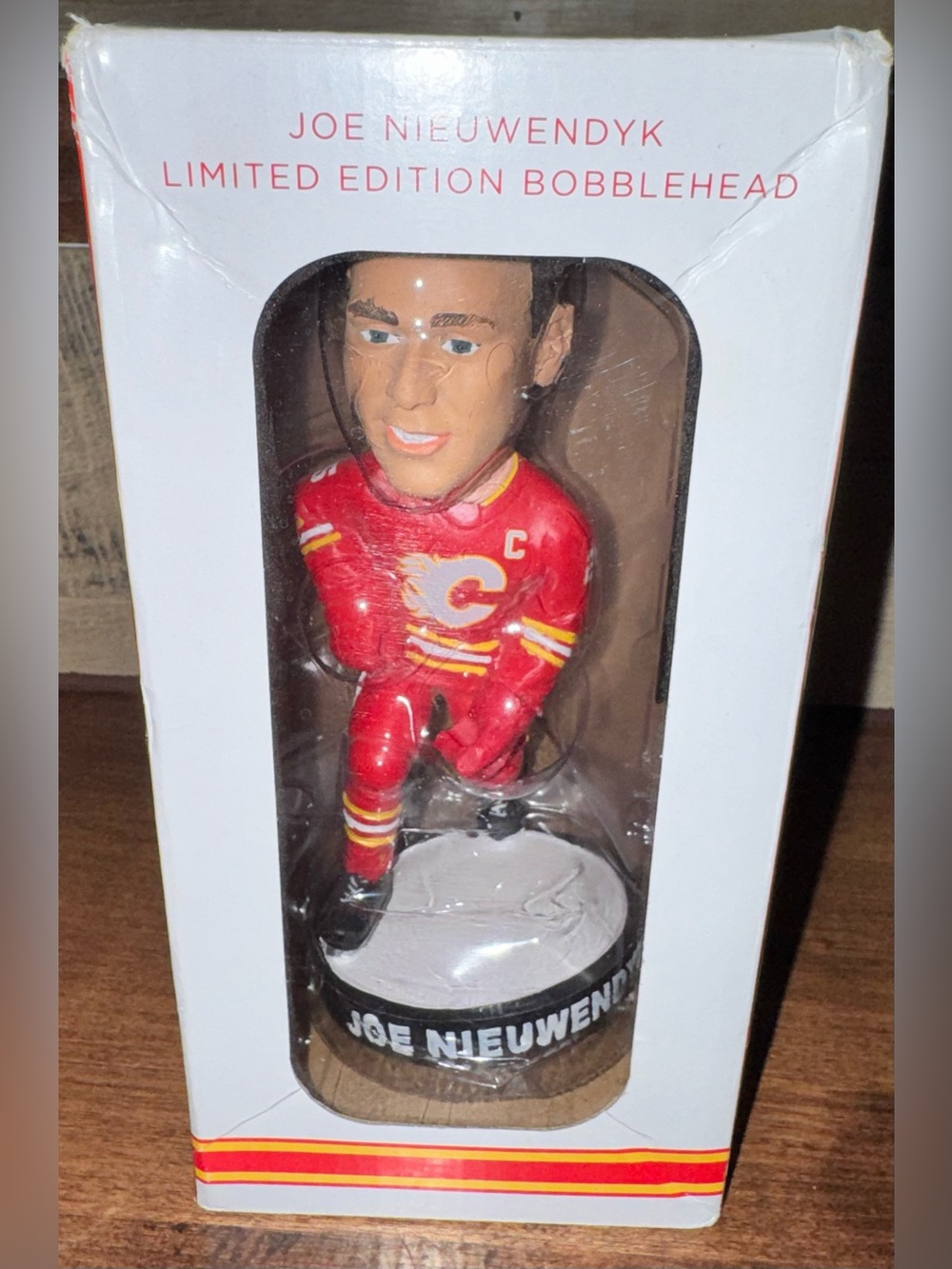 🥰 Calgary Flames 🔥 Joe Nieuwendyk Limited Edition Red Hockey Bobblehead